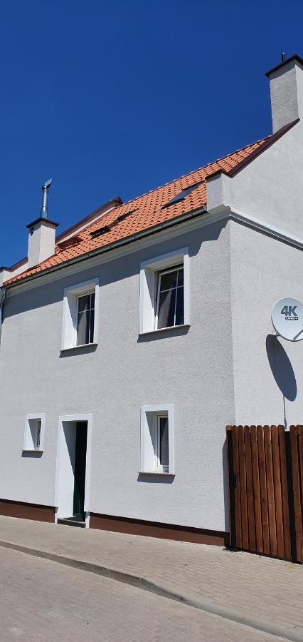 Dom W Miescie Reszel Vila Exterior foto